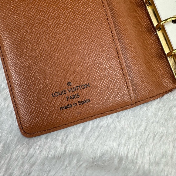 Louis Vuitton Monogram Agenda Planner PM with handmade paper clips. GREA… - Picture 7 of 10